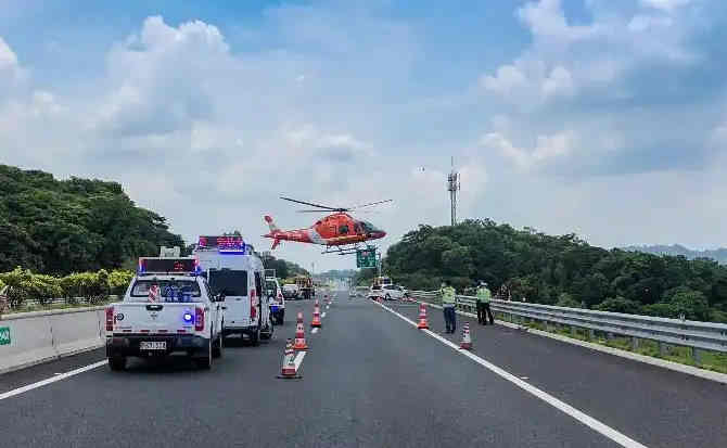 芷江高速公路汽车救援案例